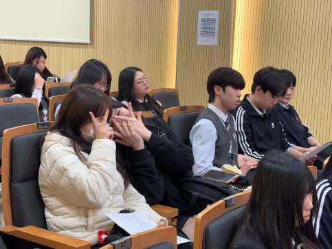 [비즈니스중국어과] 비중과 외국계학생들-국제문화부행사참여