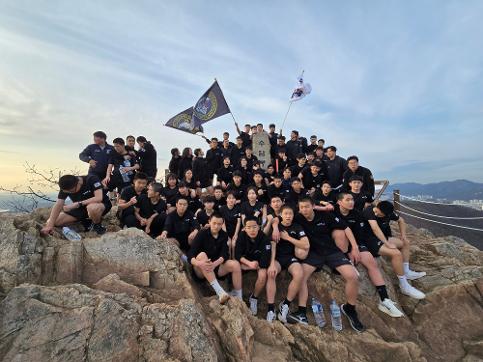 [부사관과]부사관과 6,7,8기 뛰어 올라가기 등산 